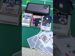 Kacamata kartu yang ditandai