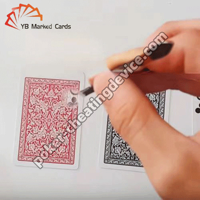 Lensa kontak sinar-X untuk membaca kartu bermain untuk curang Omaha